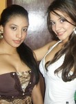 massage door 1 of 2 latina's