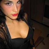 Ik zoek een leuke man (mag ook ouder zijn) die mij meeneemt om leuke d