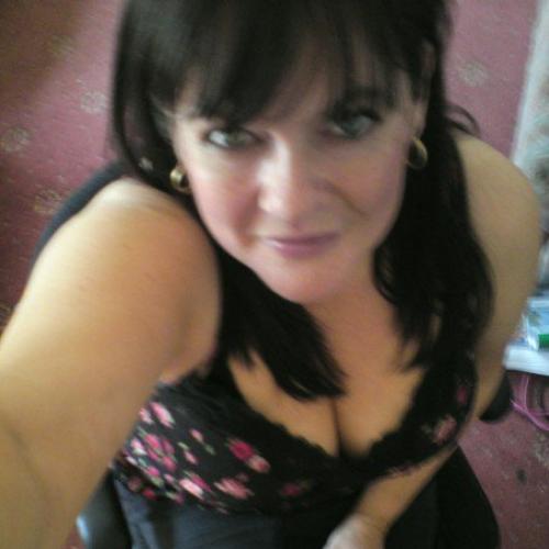 ik ben een leuke spontane Milf op zoek naar sexdate
