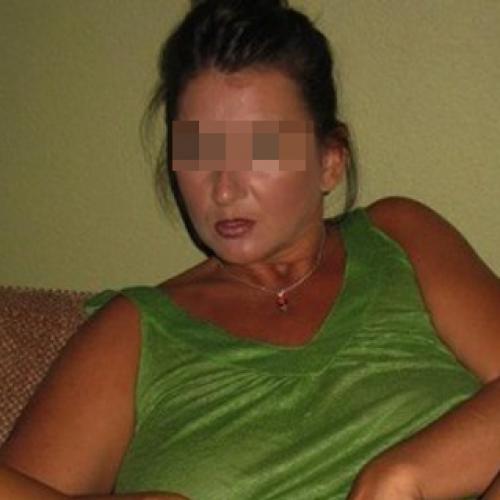 goed uitziende vrouw en opzoek naar een spannende date