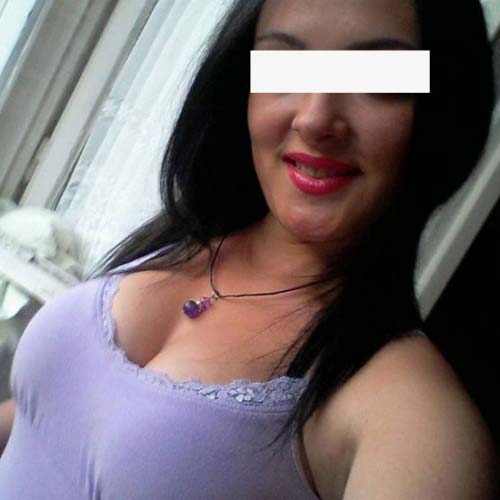 Sexcontact-Oproepje voor een lekkere seksdate   ....