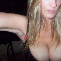 man gezocht, voor een leuk stel sta ik zeker open                     