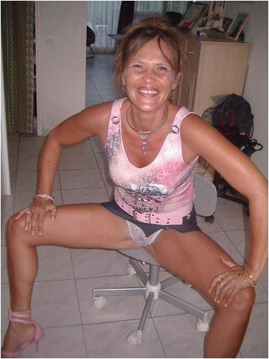 Zit er misschien iets tussen mijn tanden?       .