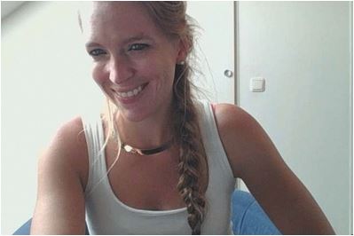 Verwent worden via het web of in het echt?              .