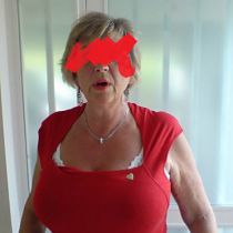 Neeltje (70) heeft er zin in           .