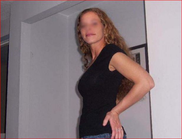 Lieke uit Enschede              .