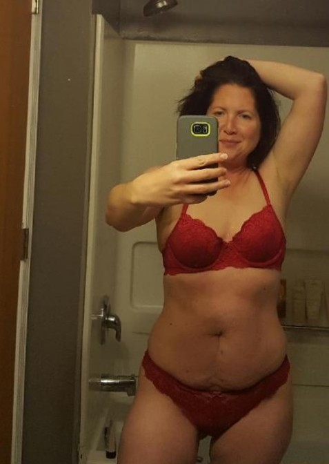 Ondeugende vrouw wil zich nog even jong voelen