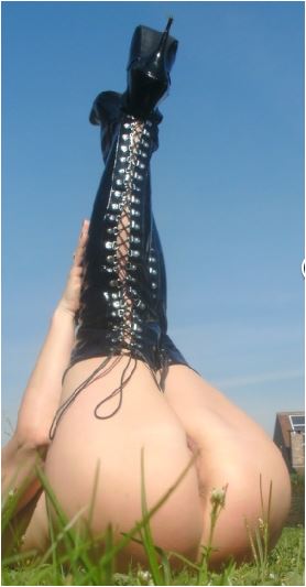 Anja uit Limburg - sexy, wulps en lief    