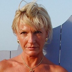 Rijpe oudere vrouw zoekt een lekker sex vriendje!