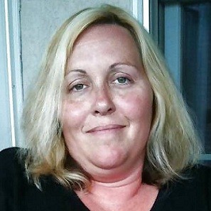 Is er een leuke man die deze rijpe vrouw wil verwennen?