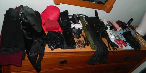 BDSM stel op zoek naar extra slaaf voor haar