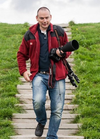 Wildfotograaf zoekt een vriend met