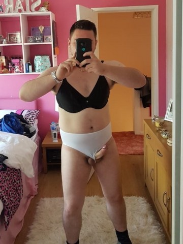 Ik draag graag vrouwen lingerie!