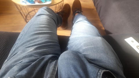 Meester Romeo ontvangt slavin van jong tot oud