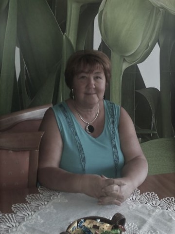  Kom jij lekker genieten met deze heerlijke oma? 