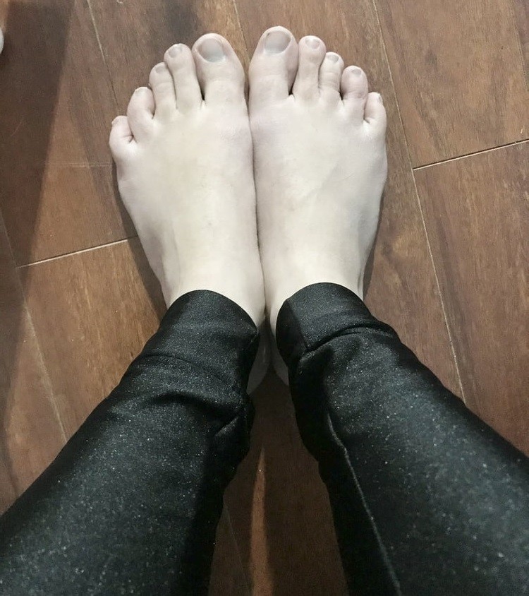 Wie verwent mijn teentjes?