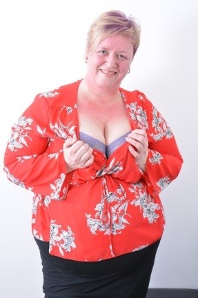 Dikke vrouw wil een seks date. Wil jij dat ook?
