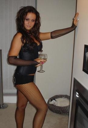 Kinky feestbeest zoekt sex !
