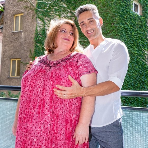 Koppel geinteresseerd in een aardige dame. — foto 1
