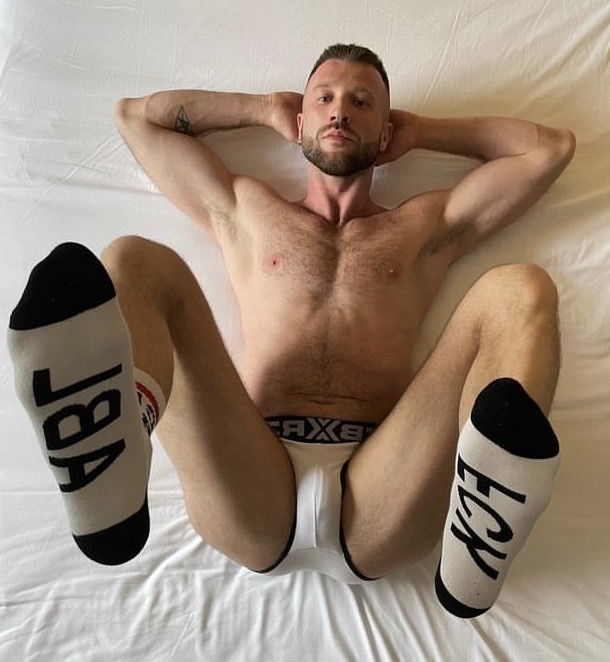 Spuug en plas op me! — foto 1