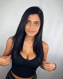 Staar eens niet zo lang naar mijn profielfoto! :D