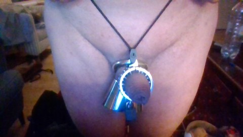 Aziatische totaalslaaf zoekt Blanke SADO Massa