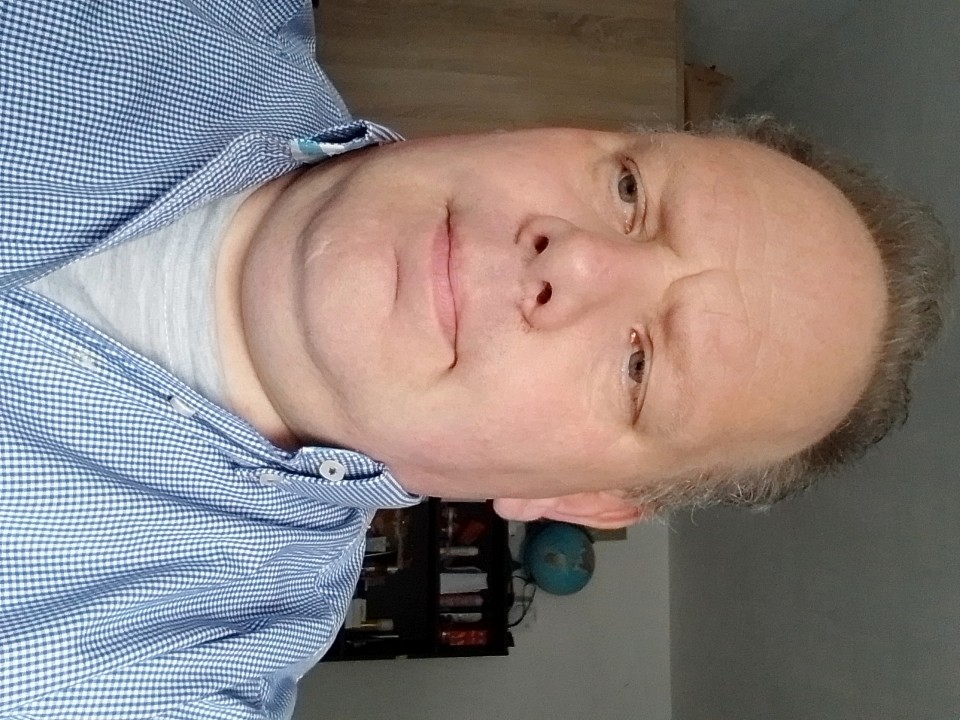 man zoekt Hindoestaanse of Arabische vrouw — foto 1