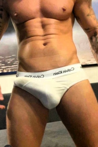 Laat jij mij kennismaken in de Gayscene?