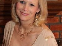 Weet jij raad met deze rijpe, lustige vrouw?