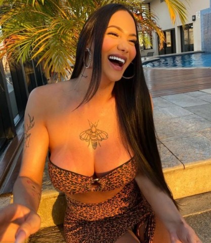 Ik ben een shemale met klasse en stijl