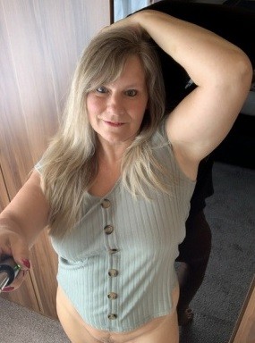 Oudere vrouw wil meer avontuur beleven
