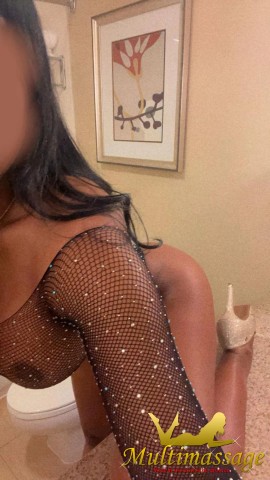 Elegante dame met een heerlijke seksdrive