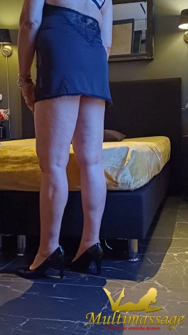 Thaise Lien geeft de ideale Thaise B2B Massage met een hoogtepunt