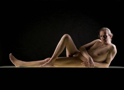 EroMassagen4u - Mature Nude Bi Male Model