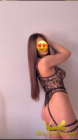 Geil sletje wil hard genomen worden