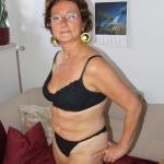 oma zoekt man voor lekker potje geile seks 
