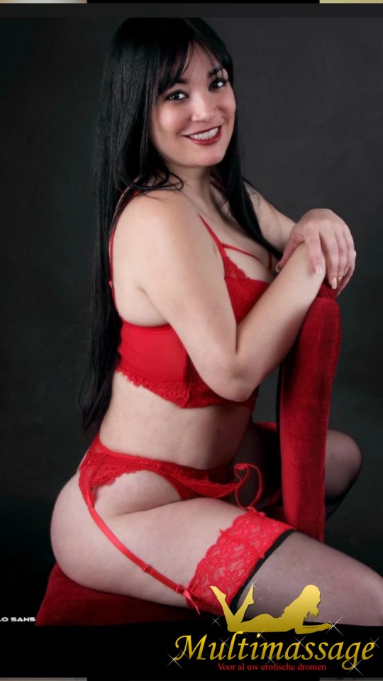 Heerlijke stoute ondeugende Anitta 