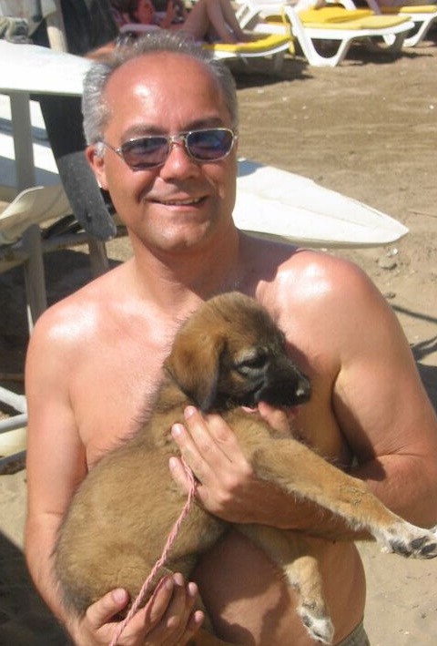 Slanke vrouw tussen 38-55 jaar gezocht.