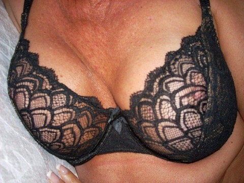 Rijpe wellustige dame