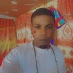 Ik ben maar een vrijgezel dus mag je me een berichtje sturen.