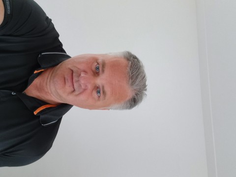 Dominante man zoekt slavin