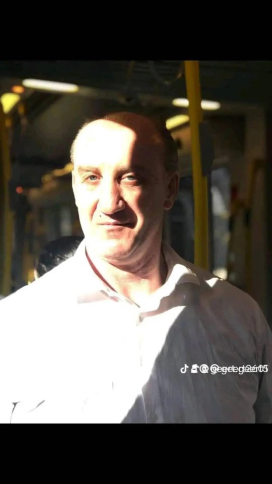 Eenzame shemale je wil ook een leuke avond krijgen 