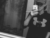 op zoek naar een kerel die het niet erg vind stout te doen. Ben jij di