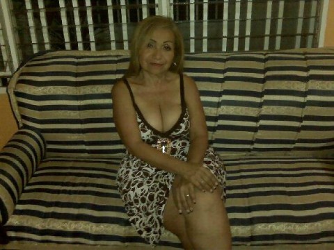Durf jij het aan met een geile milf?