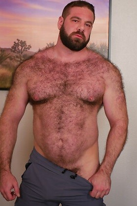 Gezellige man die ook op seks gebied wat te bieden heeft