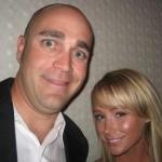 Wij zoeken een leuk stel om gezellig mee naar parenclubs te gaan