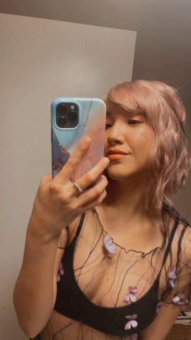 Zoek jij zo'n soort vriendin? -> Ben van nature zo :)