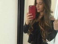 Wie zou mij eens lekker willen likken?