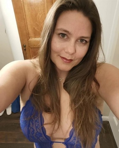 Een lieve spannende man voor mij graag