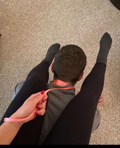 Sissy slaaf zoekt Meesteres